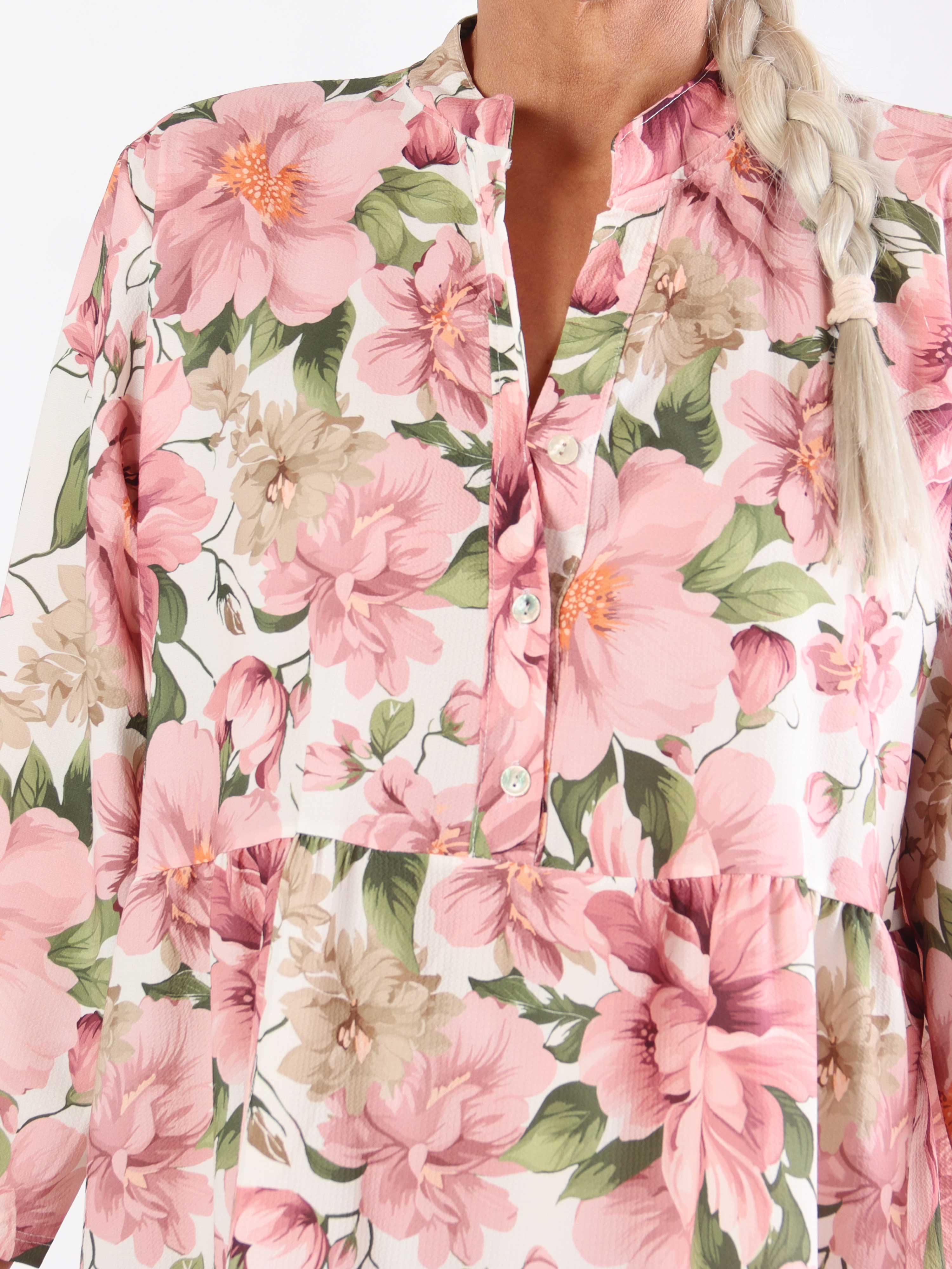 Flower Dress - Sød blomstret plus size kjole med lag på lag look